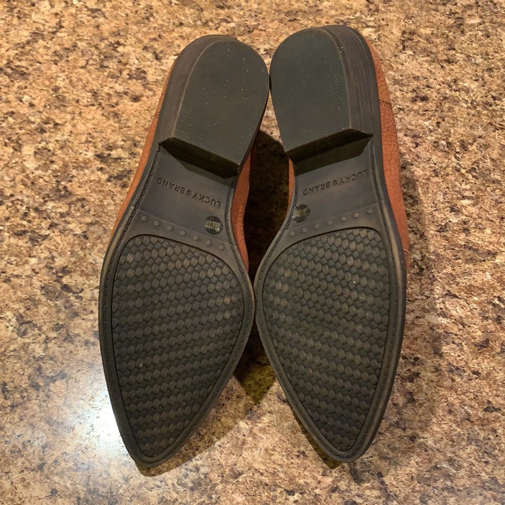 EUC Lucky Brand Joelle Ankle Booties 7 Brown - Picture 6 of 8